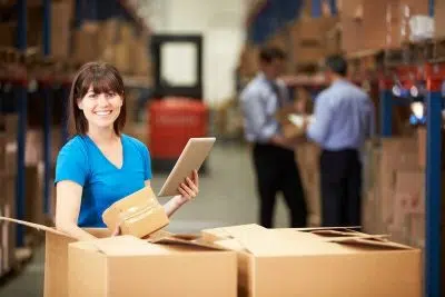 Quels avantages pour une formation en service livraison logistique